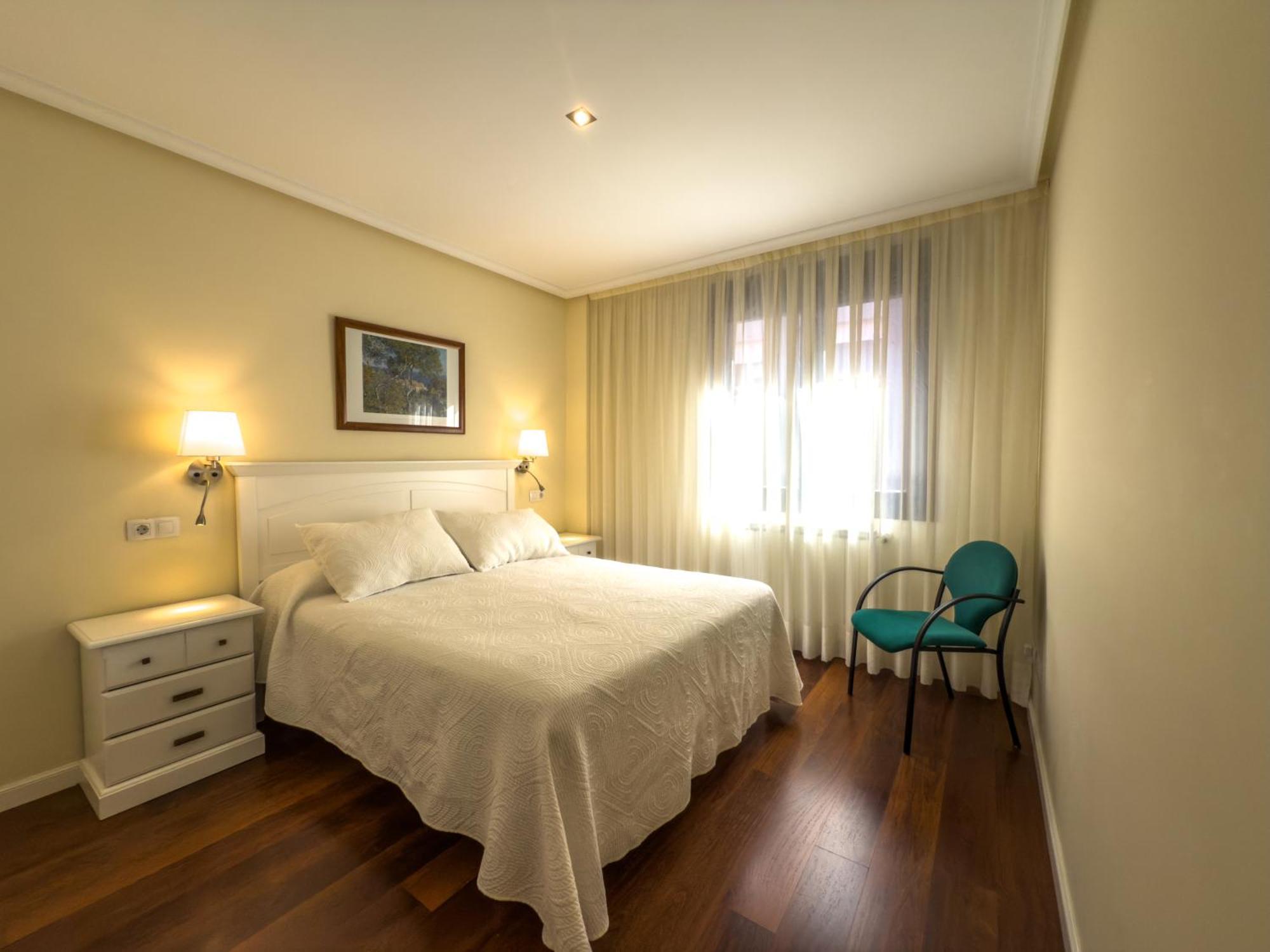 Apartamentos Verdemar Llanes Kültér fotó