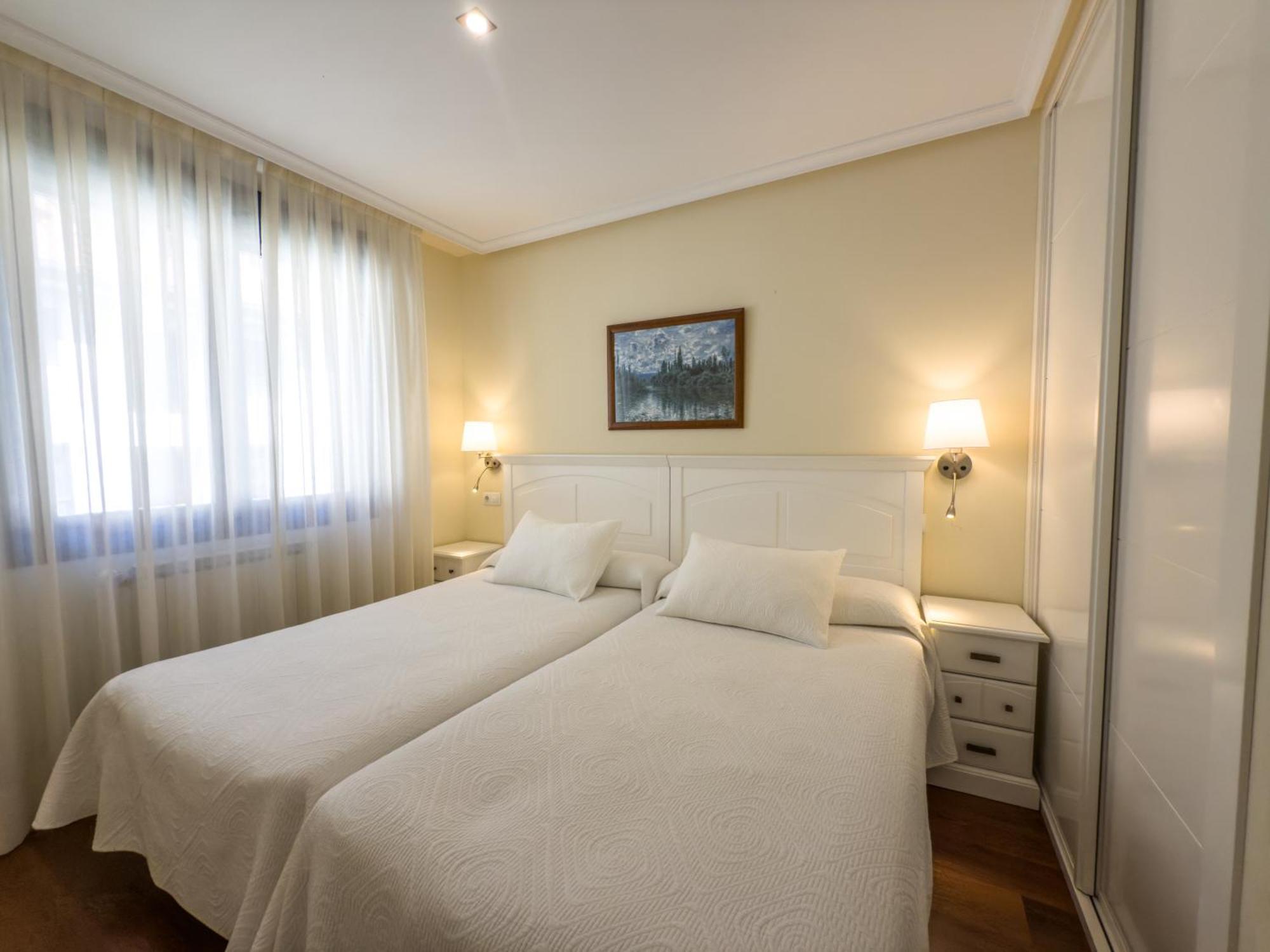 Apartamentos Verdemar Llanes Kültér fotó